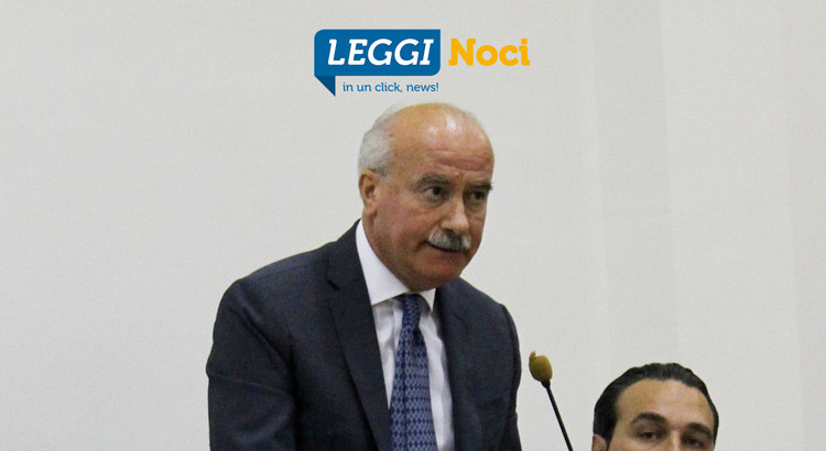 Vaccini: Liuzzi chiama a raccolta i sindaci Vaccini: Liuzzi chiama a raccolta i sindaci