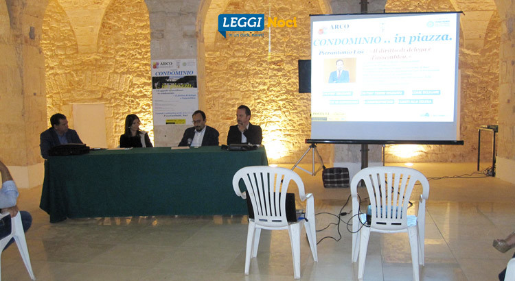 Il condominio in piazza, prove di avvicinamento tra gli amministratori e i condomini