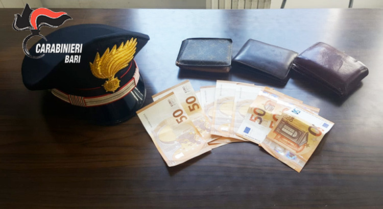 Finta degente rubava portafogli al “Miulli”, arrestata Finta degente rubava portafogli al “Miulli”, arrestata