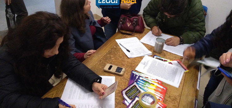 Petizione popolare per “Educazione alla Cittadinanza”, raccolte 200 firme Petizione popolare per “Educazione alla Cittadinanza”, raccolte 200 firme