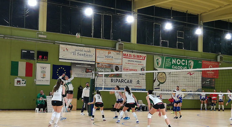 Quarta vittoria consecutiva per le pallavoliste della Deco Domus Noci