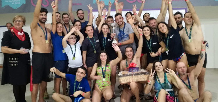 “La combinata di Natale” vince la Otrè Christmas Swimming Race 12h no stop “La combinata di Natale” vince la Otrè Christmas Swimming Race 12h no stop