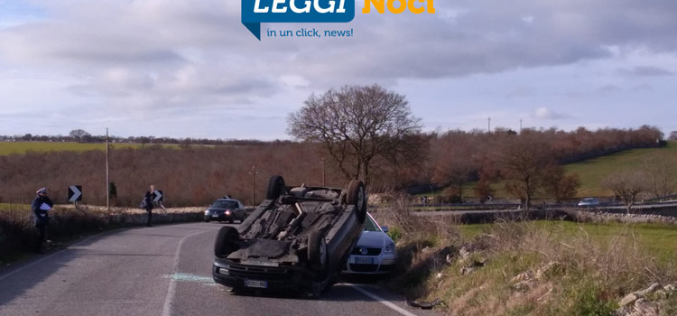 Auto sbanda e si ribalta sulla Noci – Gioia del Colle Auto sbanda e si ribalta sulla Noci – Gioia del Colle