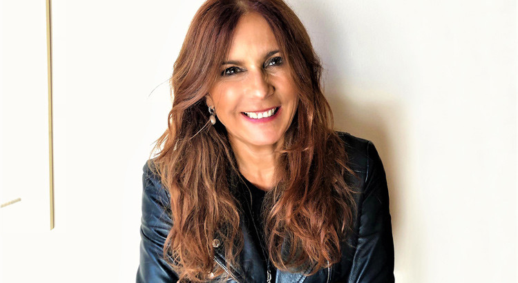 “Io leggo, tu leggi, noi leggiAMO”: Chicca Maralfa presenterà il suo libro “Festa al Trullo” “Io leggo, tu leggi, noi leggiAMO”: Chicca Maralfa presenterà il suo libro “Festa al Trullo”