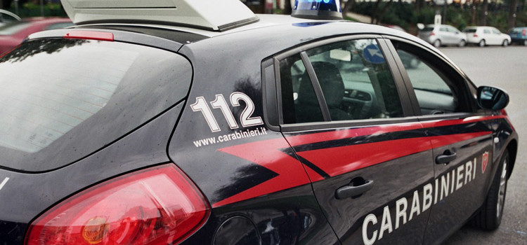 Castellana Grotte: borseggiato fuori l’ufficio postale, aveva appena ritirato la pensione. 3 arresti dei carabinieri