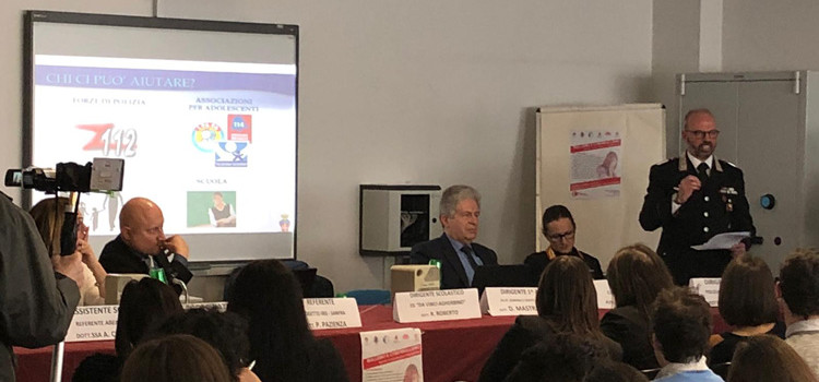Convegno sul bullismo e cyberbullismo presso l’IPSIA di Putignano