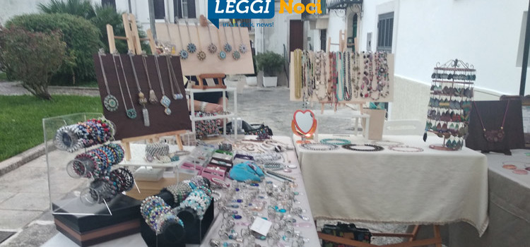Il centro storico nocese ospita mercatini di artigianato e antiquariato