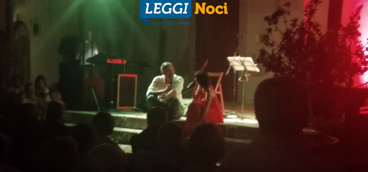 Patrizia Laquidara: presentato il suo nuovo libro, tra note musicali e racconti biografici