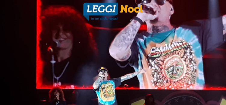 L’energia di J-ax + Articolo 31 esplode a Noci: report, foto e scaletta del concerto L’energia di J-ax + Articolo 31 esplode a Noci: report, foto e scaletta del concerto