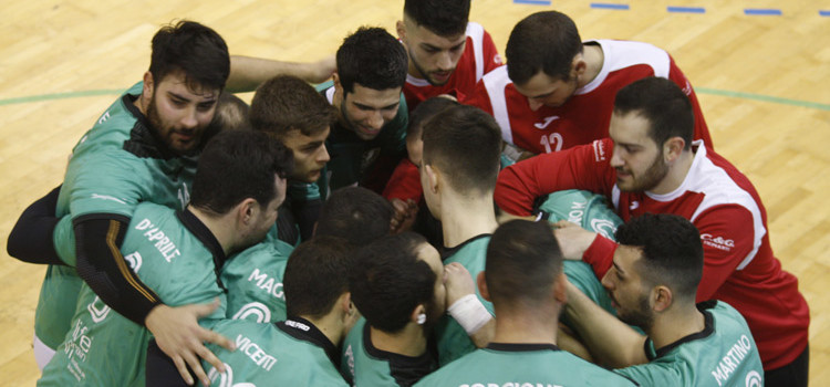 Noci Pallamano si arrende alla capolista: sabato 1 febbraio arriva l’Alcamo Noci Pallamano si arrende alla capolista: sabato 1 febbraio arriva l’Alcamo