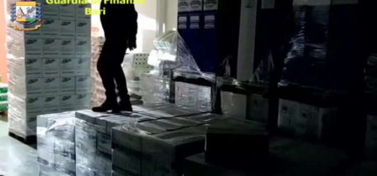 Emergenza Coronavirus – in una settimana sequestrati oltre 35000 articoli sanitari commercializzati illecitamente