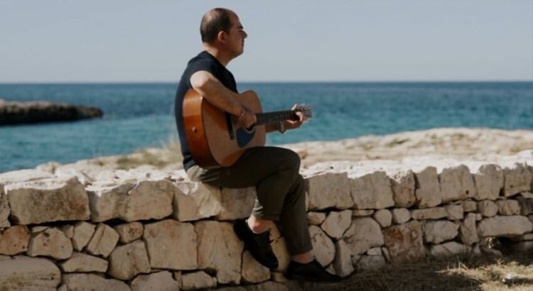 Ah, terra mia. Il nuovo singolo di Michele Pettinato