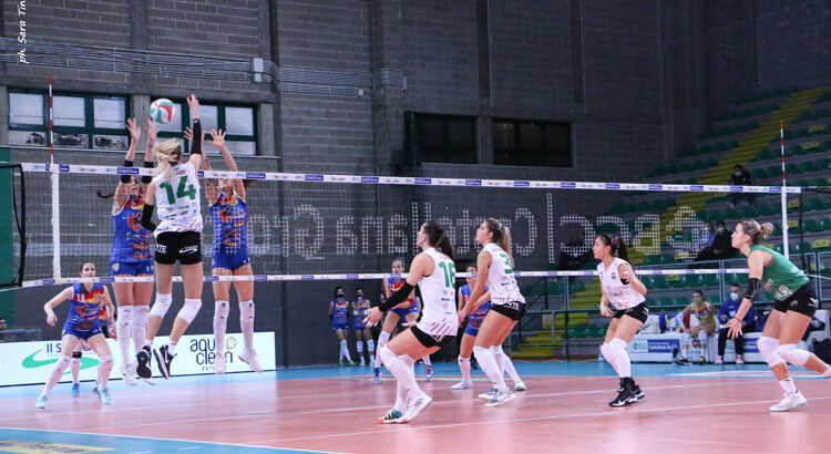 Pallavolo: Zero5 Deco Domus sconfitta dal Cerignola Pallavolo: Zero5 Deco Domus sconfitta dal Cerignola