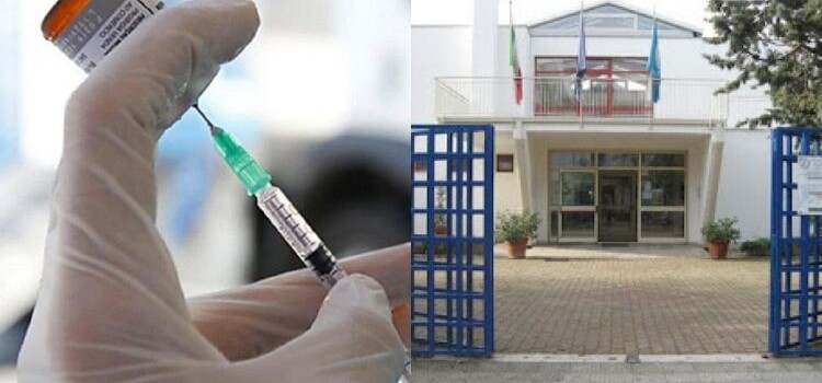 Il 3 e il 4 scuole chiuse a Noci per la vaccinazione del personale scolastico Il 3 e il 4 scuole chiuse a Noci per la vaccinazione del personale scolastico
