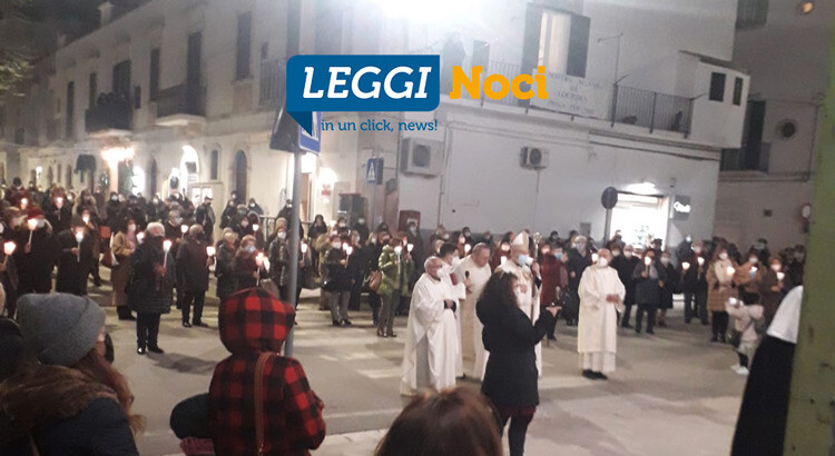 Benedizione della Madonna di Lourdes: folta partecipazione sul sagrato della parrocchia