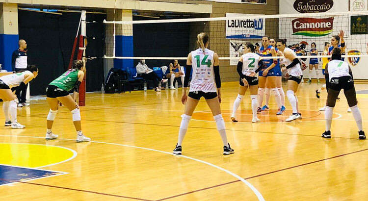 Pallavolo: la Zero5 Deco Domus torna con un punto da Cerignola