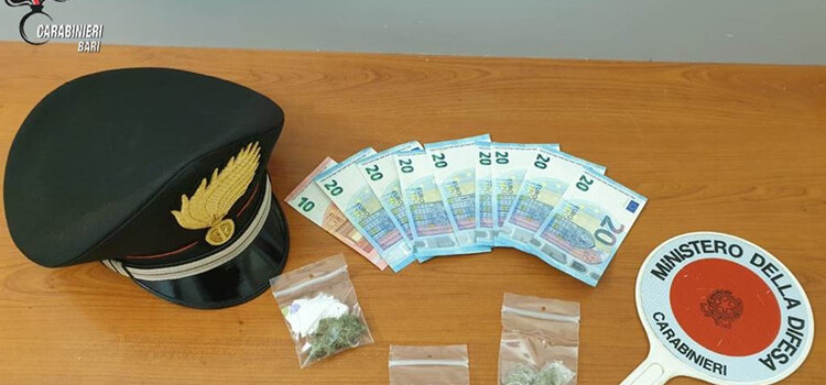 Turi: arrestati dai carabinieri per spaccio di droga