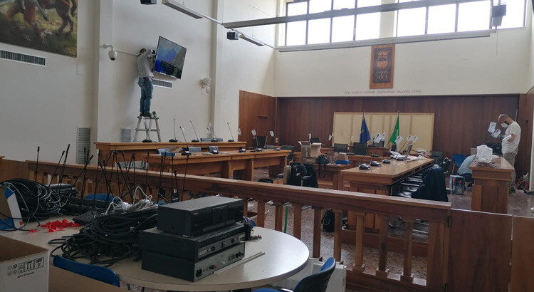 Un nuovo sistema digitale multimediale per l’Aula Consiliare