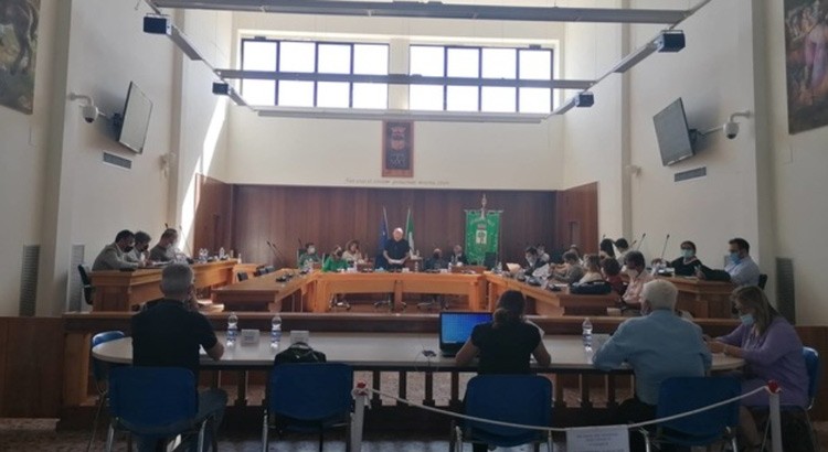 Il Consiglio comunale approva il Rendiconto di gestione 2020 e la cittadinanza onoraria alla Sen. Segre Il Consiglio comunale approva il Rendiconto di gestione 2020 e la cittadinanza onoraria alla Sen. Segre