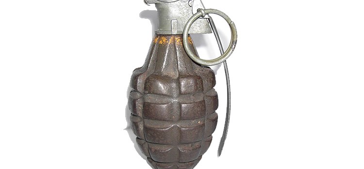 82enne conserva bomba di mezzo secolo fa in casa