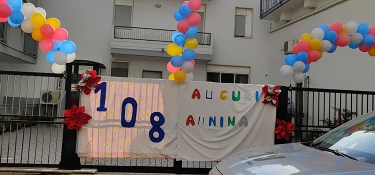 Nonna Annina festeggia 108 anni