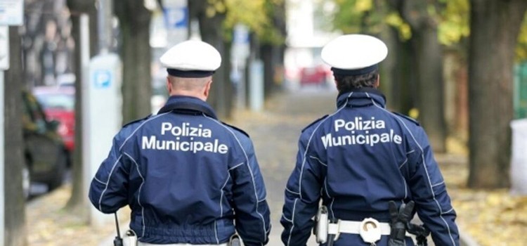 Brucia le sterpaglie: nocese multato