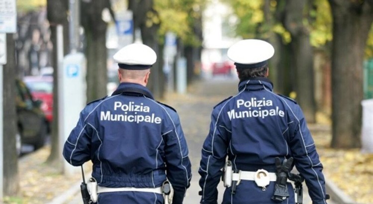 Brucia le sterpaglie: nocese multato