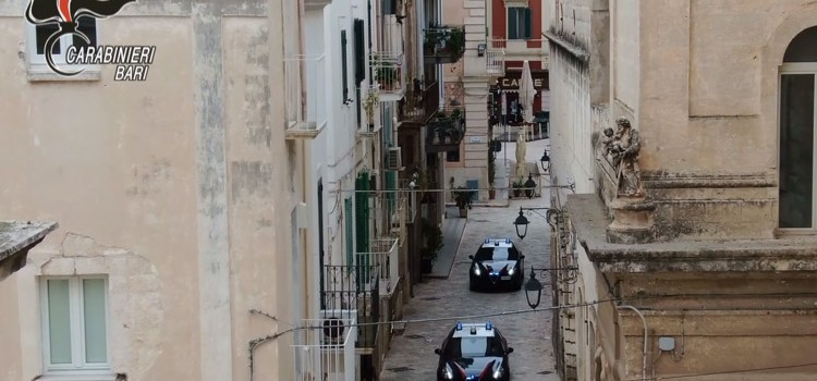 Suocero e genero in macchina con cocaina Suocero e genero in macchina con cocaina