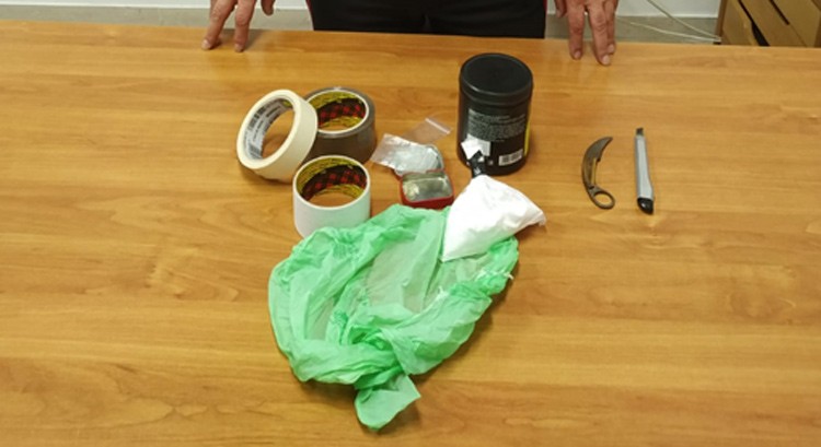 Arrestato un minore in possesso di cocaina Arrestato un minore in possesso di cocaina