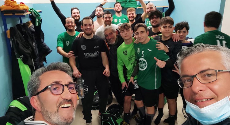Campioni d’inverno: Pallamano Fasano vs ZeroGlu Pallamano Noci 26 – 27