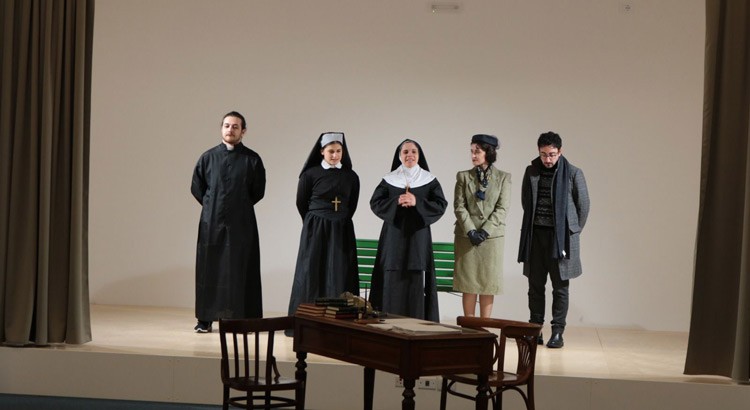 Al Cineclub mu.ra. di Noci la compagnia teatrale “GLI SPETTINATI” Al Cineclub mu.ra. di Noci la compagnia teatrale “GLI SPETTINATI”