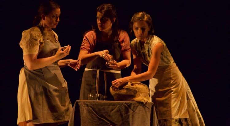 La storia delle sorelle Miraba arriva ad Alberobello