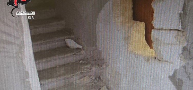 I Carabinieri arrestano presunto componente della “banda del buco”