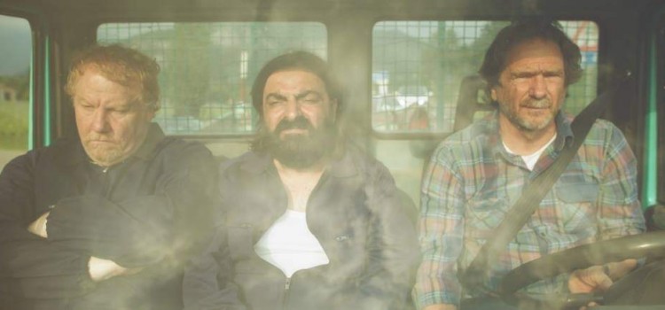 “Due un po’ così”. La storia di una improbabile coppia “Due un po’ così”. La storia di una improbabile coppia