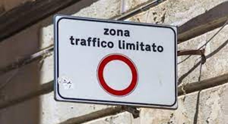 ZTL, in corso il ritiro del PASS VERDE ZTL, in corso il ritiro del PASS VERDE