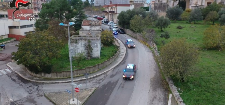 Otto arresti a Putignano