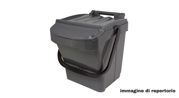 Emergenza rifiuti: salta la raccolta del secco residuo