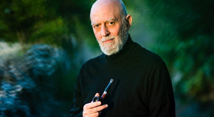 L’Olio della Poesia 2023 a Vittorino Curci L’Olio della Poesia 2023 a Vittorino Curci