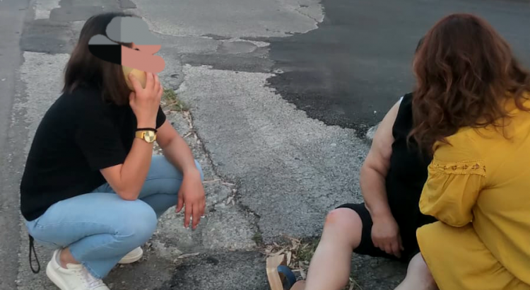 Caduta pericolosa nella strada di Via Togliatti