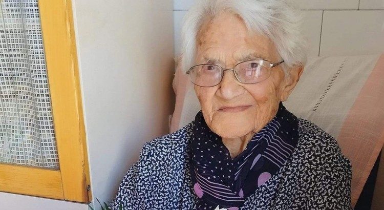 110 candeline per Nonna Annina Lippolis 110 candeline per Nonna Annina Lippolis