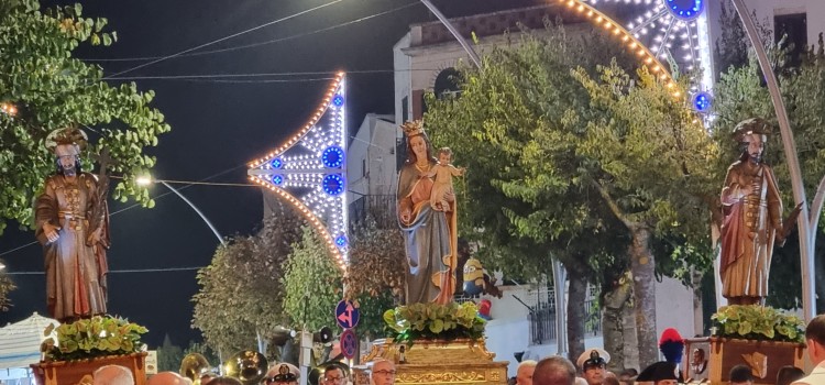 Conclusi i festeggiamenti in onore dei Santi Medici e Maria SS.ma del Rosario