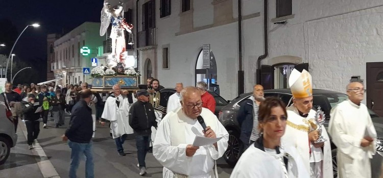 La straordinaria devozione nella Parrocchia dei cappuccini in onore di San Michele