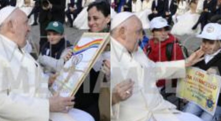 Papa Francesco incontra gli alunni della scuola primaria Cappuccini