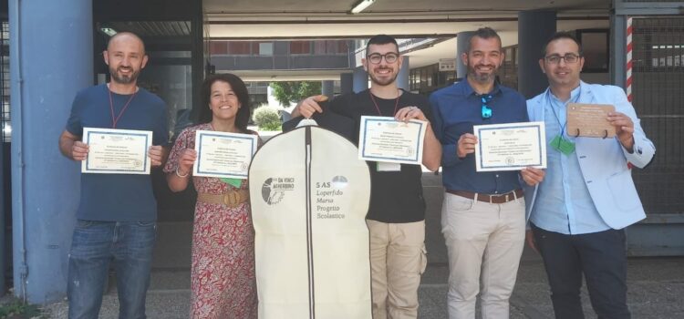 Il corso per adulti del “Da Vinci – Agherbino” vince nel concorso “Creare con l’Elettronica” XVII edizione