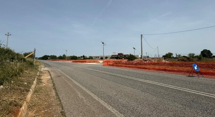 Lavori all’incrocio tra la s.p. 239 e contrada Vecchio Lavori all’incrocio tra la s.p. 239 e contrada Vecchio