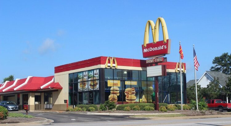 Castellana Grotte divisa dal fast food: il possibile arrivo di McDonald’s Castellana Grotte divisa dal fast food: il possibile arrivo di McDonald’s