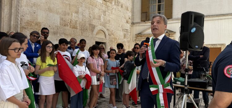 Festa della Repubblica. Il Sindaco: “Oggi è il momento di essere fieri della nostra Repubblica”
