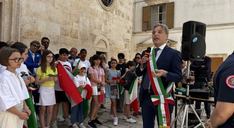 Festa della Repubblica. Il Sindaco: “Oggi è il momento di essere fieri della nostra Repubblica” Festa della Repubblica. Il Sindaco: “Oggi è il momento di essere fieri della nostra Repubblica”